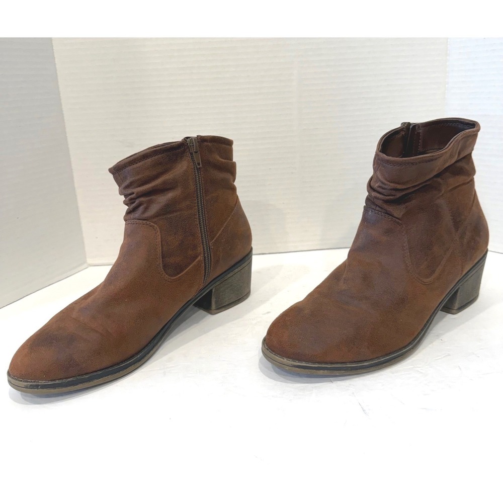 White Mountain Distressed Brown Slouchy Faux Suede Block‎ Heel Zip Ankle Boots 8